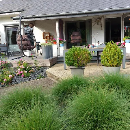 A L'inattendue Nocleg ze śniadaniem 4*