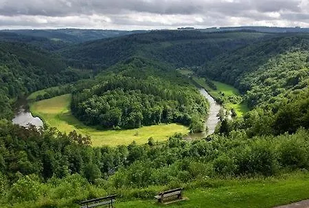 A L'inattendue Nocleg ze śniadaniem Bertrix