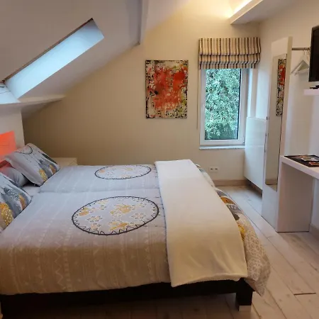 Couette-café A L'inattendue 3*